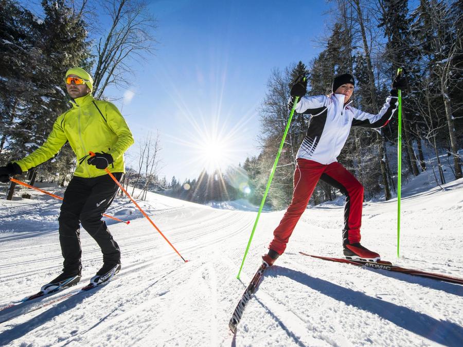 Skating-Technik im Gegenlicht